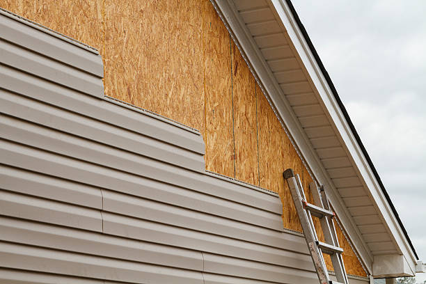 24/7 Emergency Vinyl Siding experts in Huntersville, NC